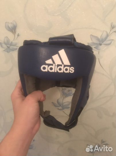 Боксерский шлем adidas