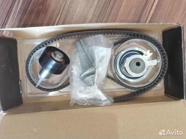 Ремень грм к/т VAG/Gates/ K015680XS Gates