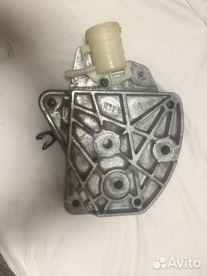 Кронштейн изитроника opel astra H Z16XEP