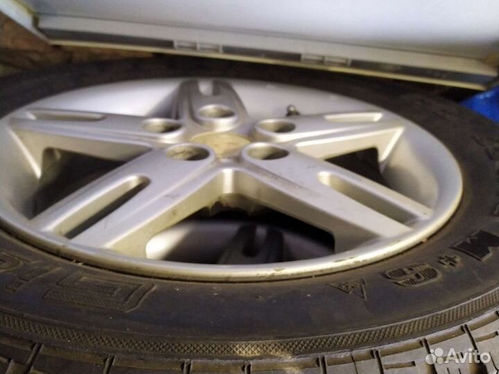 Колеса M + S, 195 65 R15