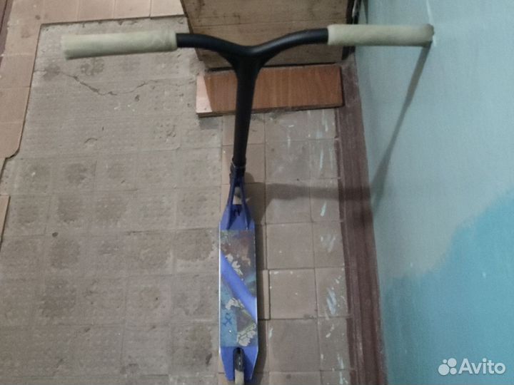 Трюковой самокат