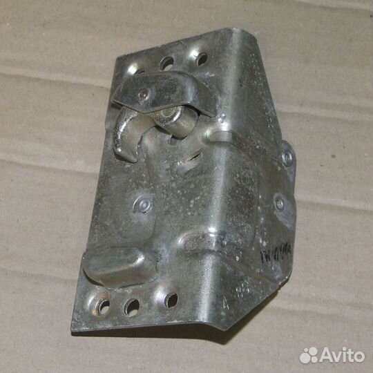 Замок двери урал-375, 4320, 5557 правый