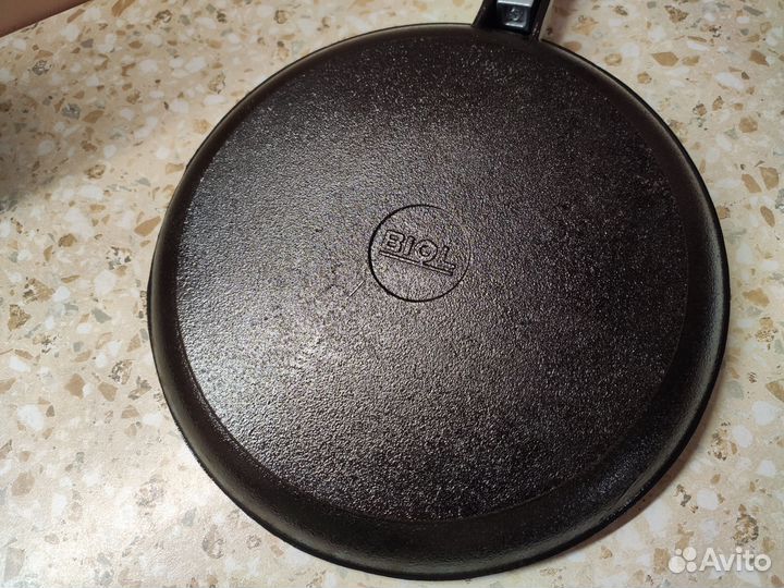 Сковорода чугунная блинная