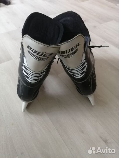 Хоккейные коньки bauer