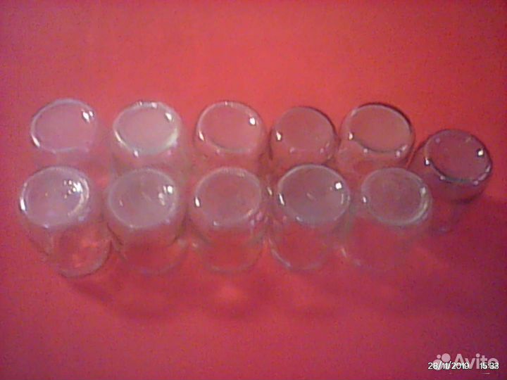 Банки стеклянные 0,25л-12шт и капрон. крышки-12шт