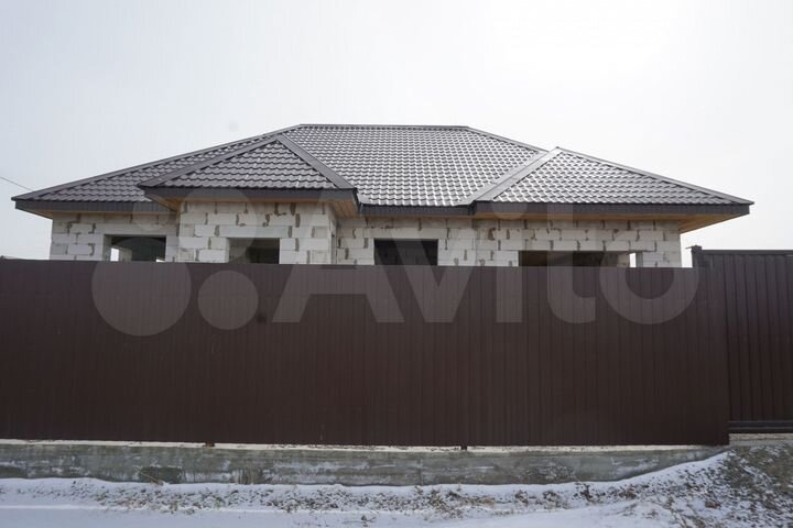 Дом 180 м² на участке 11 сот.