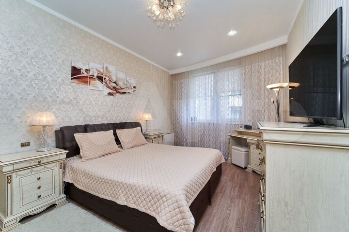 4-к. квартира, 133,1 м², 8/22 эт.