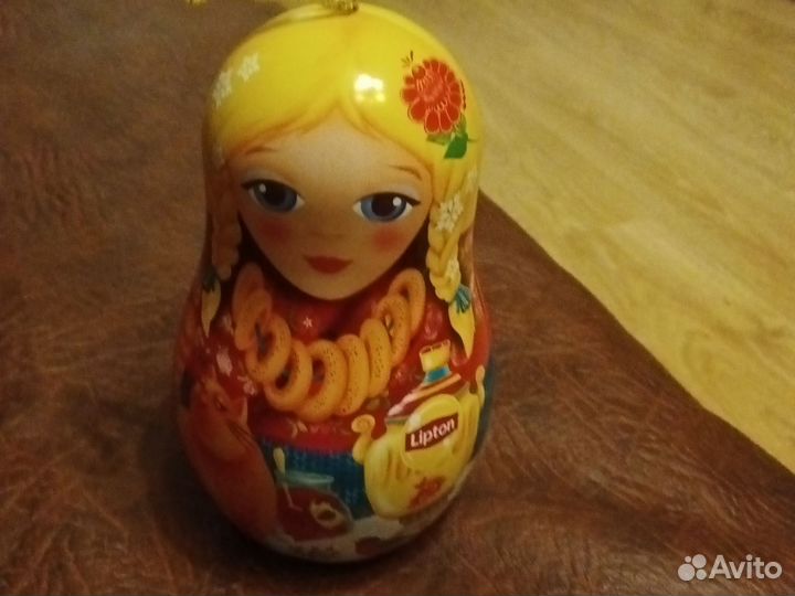 Жестяная матрешка Липтон Россия