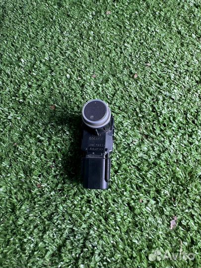 Парктроник передний Toyota RAV4