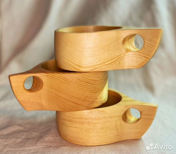 Три кружки из кедра