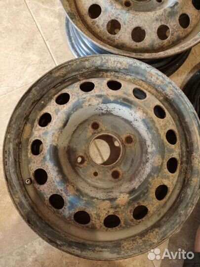 Штампованные диски hyundai r15