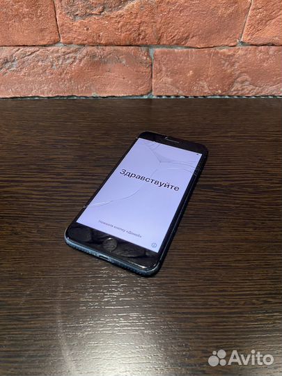 Телефон iPhone 7 plus