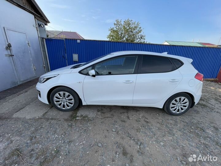 Kia Ceed 1.6 AT, 2017, 179 900 км