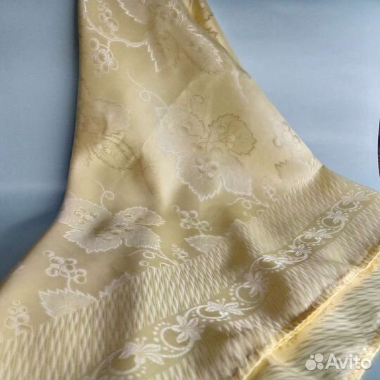 Платок шаль шёлковая