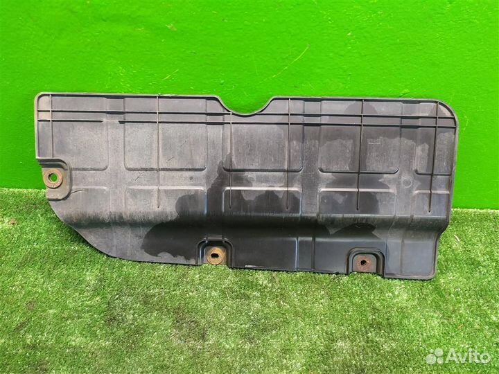 Пыльник двигателя боковой левый KIA ceed (ED) 2010