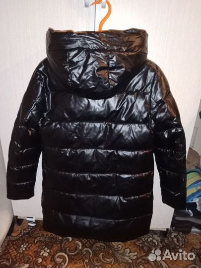Куртка на девочку 140р тёплая