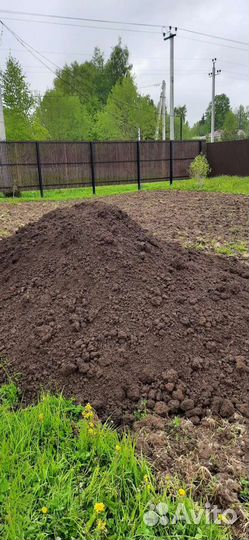 Земля плодородная для растений, чернозем, песок