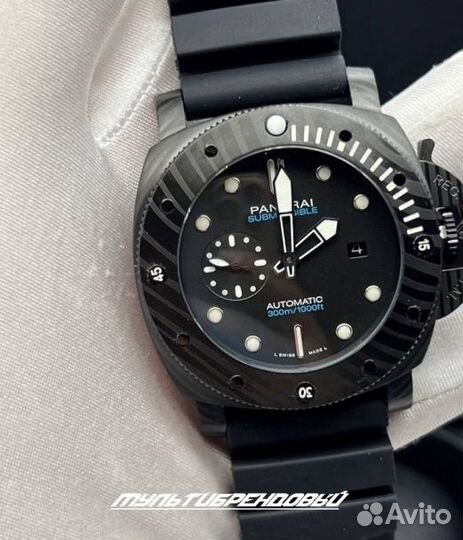 Мужские часы panerai submersible