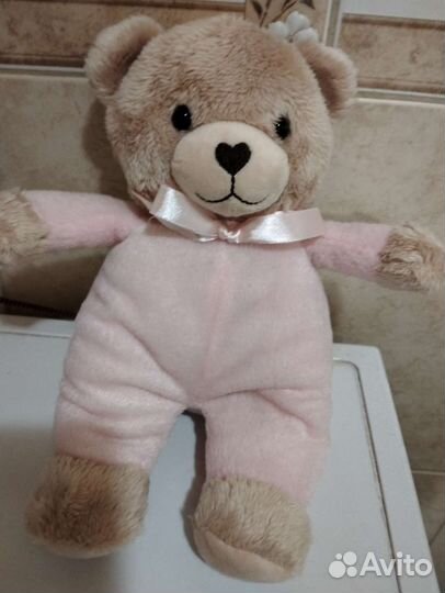 Плюшевый медведь