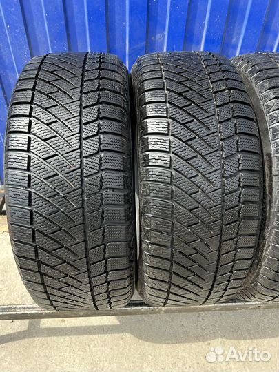 Continental ContiVikingContact 6 215/55 R16