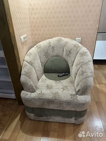 Диван раскладной бу и кресло