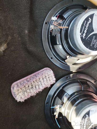 Колонки в авто