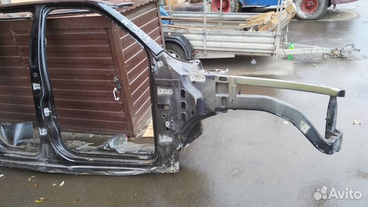 Dodge RAM 1500 боковина кабины 2009-2018