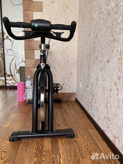 Тренажерный велосипед