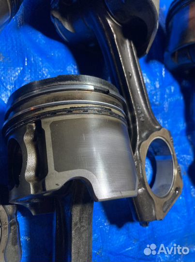 Поршень шатун ssangyong D27DT