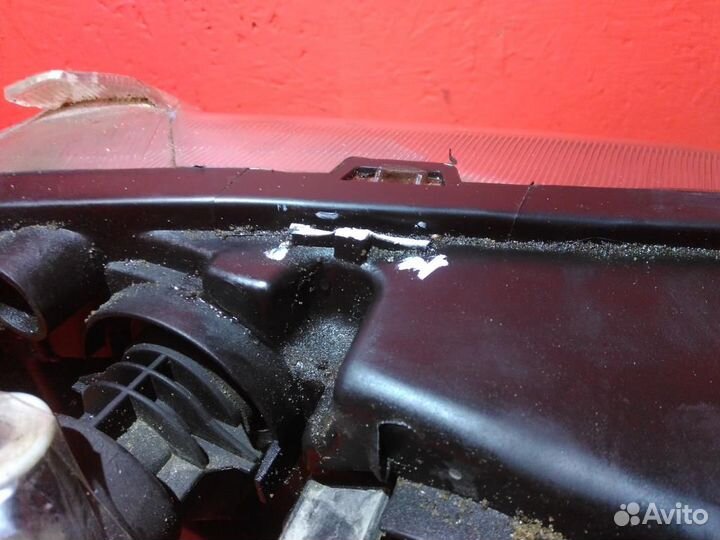 Фара левая Рено Логан 1 дефект