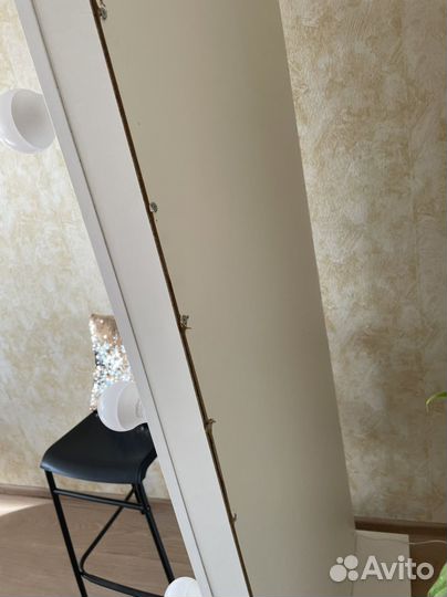 Гримерное зеркало с лампочками бу