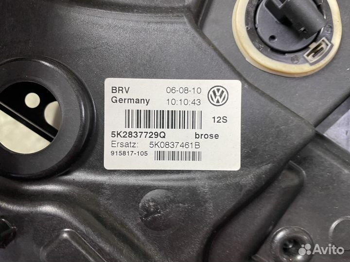 Стеклоподъемник передний левый Фольксваген Гольф 6