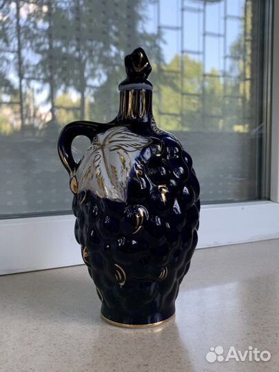 Советский фарфоровый графин «Виноград»