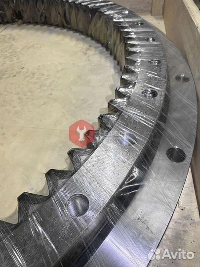 Опорно-поворотный круг Doosan DX160LC