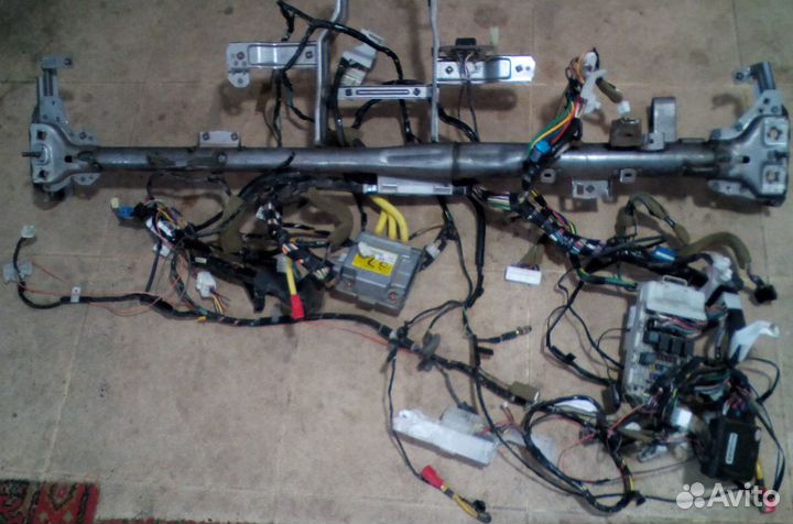 Подкапотная проводка с блоком Mitsubishi Lancer 9