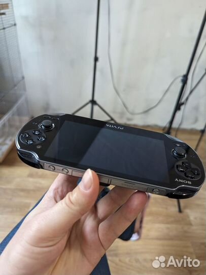 Sony PS Vita 128gb Прошитая превосходное состояние