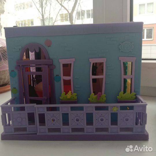 Домики игрушечные с мебелью