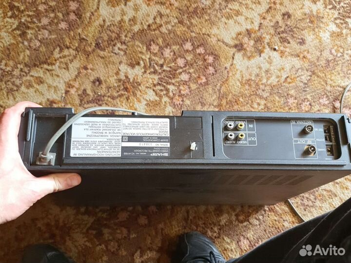 Видеомагнитофон Sharp vc-a116