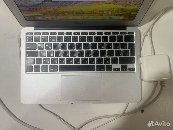 Macbook air 11 2010