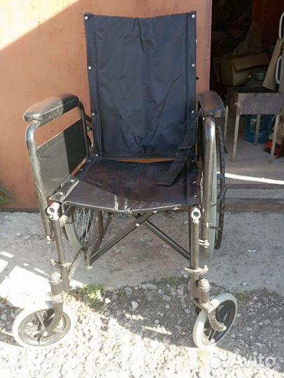 Инвалидная коляска новая