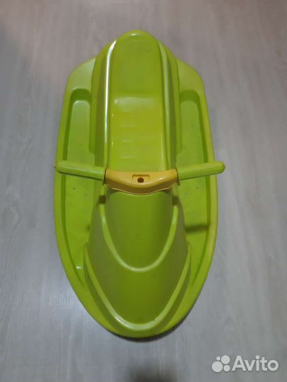 Детская игрушка качалка