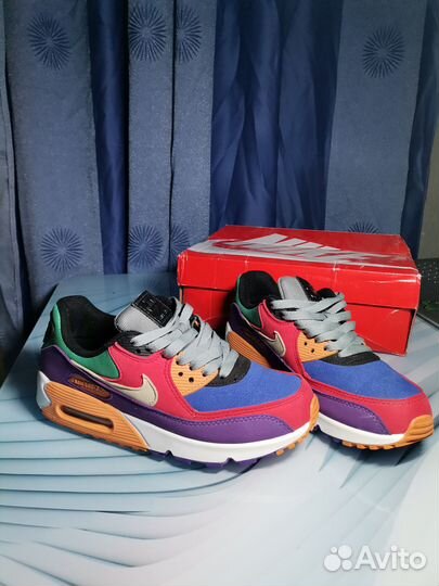 Отдам кроссовки