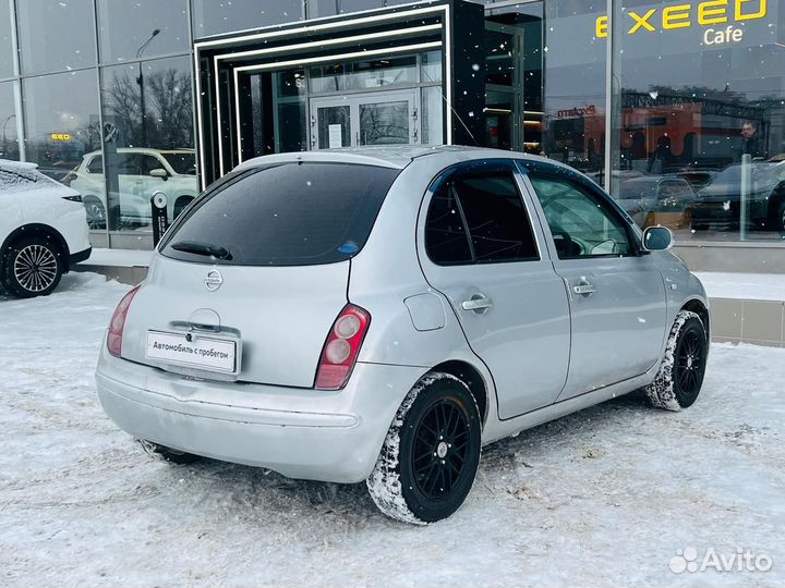 Nissan March 1.2 AT, 2002, 101 407 км