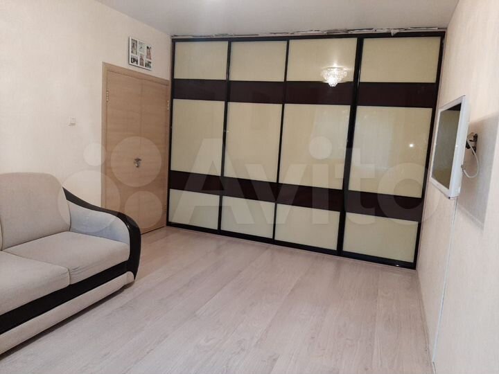 2-к. квартира, 52,2 м², 2/5 эт.