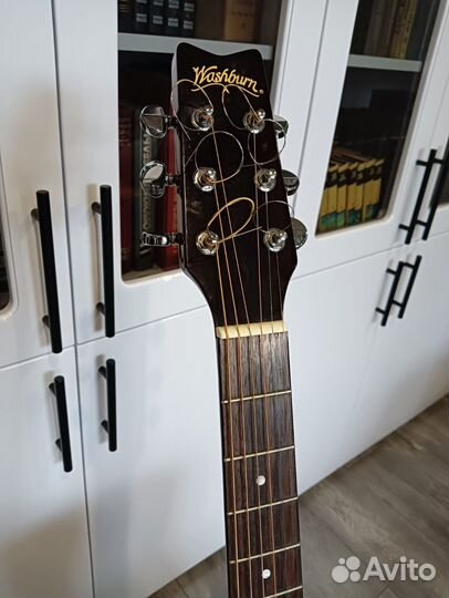 Гитара акустическая Washburn D-12 S