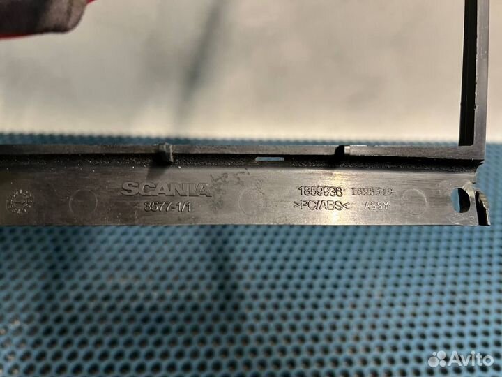 Рамка приборов Scania 5-series G