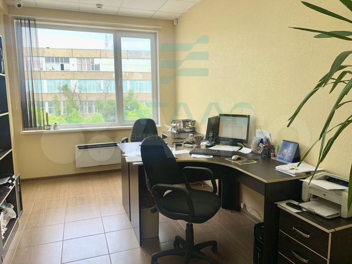 Сдаются кабинеты с мебелью