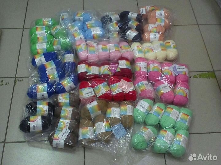 Пряжа Детская новинка. Пехорка. Нитки для вязания