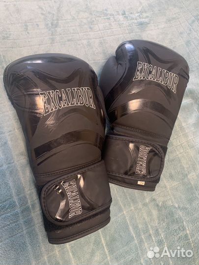 Боксерские перчатки 12 oz Бронь