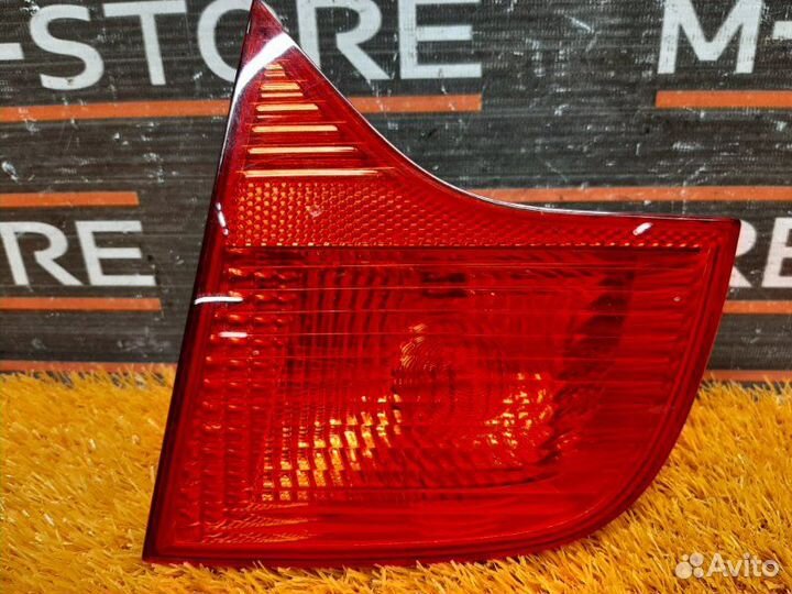 Фонарь крышки багажника задний правый Audi A4